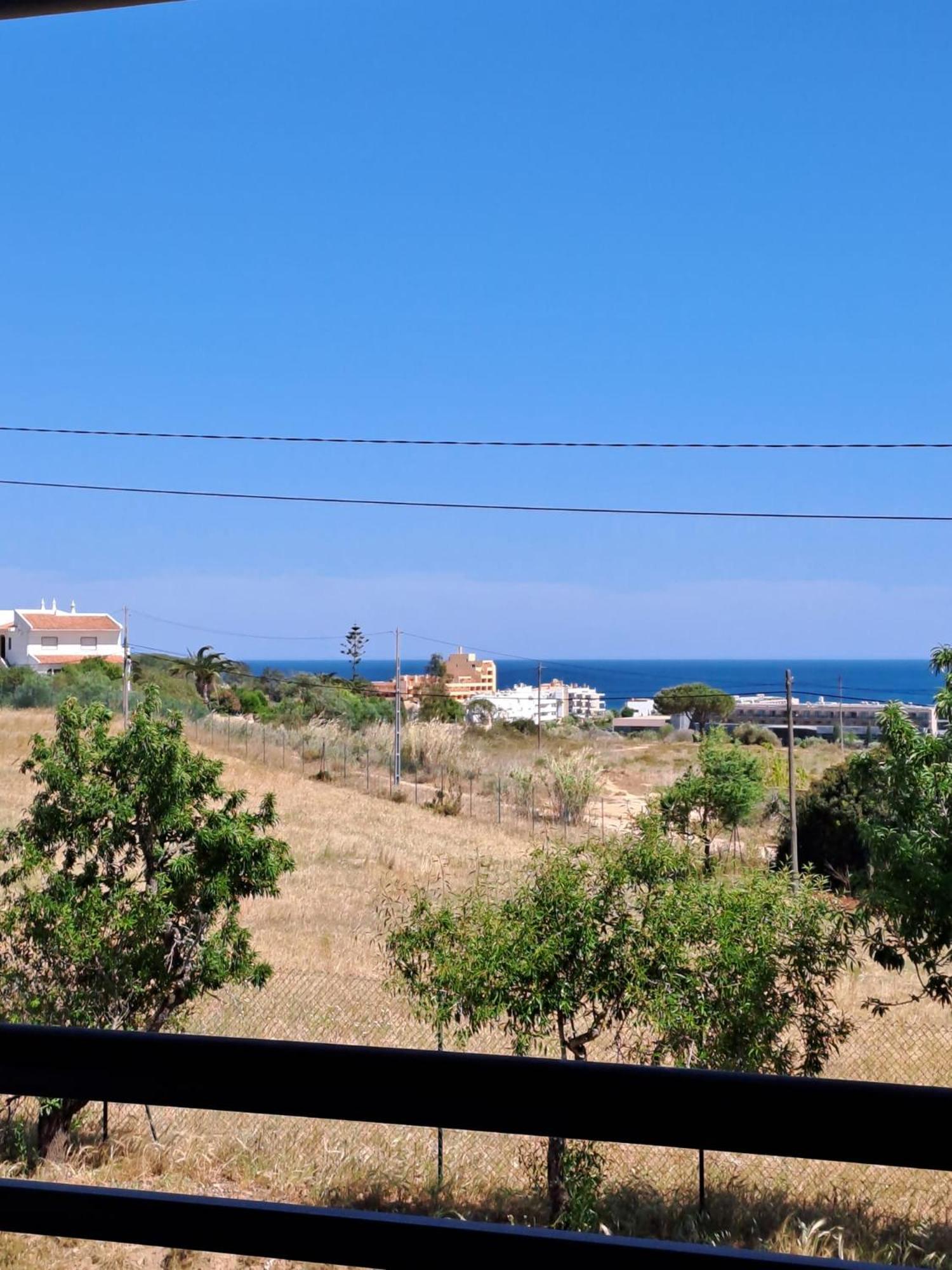 Sea View Apartment Near Meia Praia Beach In Lagos! Ruang foto